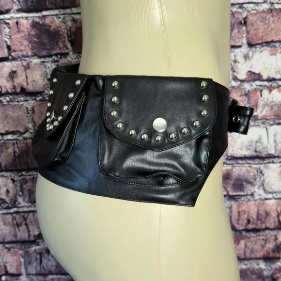 Sold - Picture 5 of 10